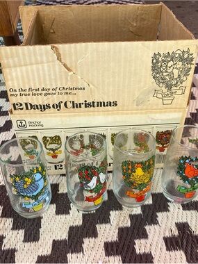 Anchor Hocking 12 Days of Christmas Holiday Glasses - Set with Box